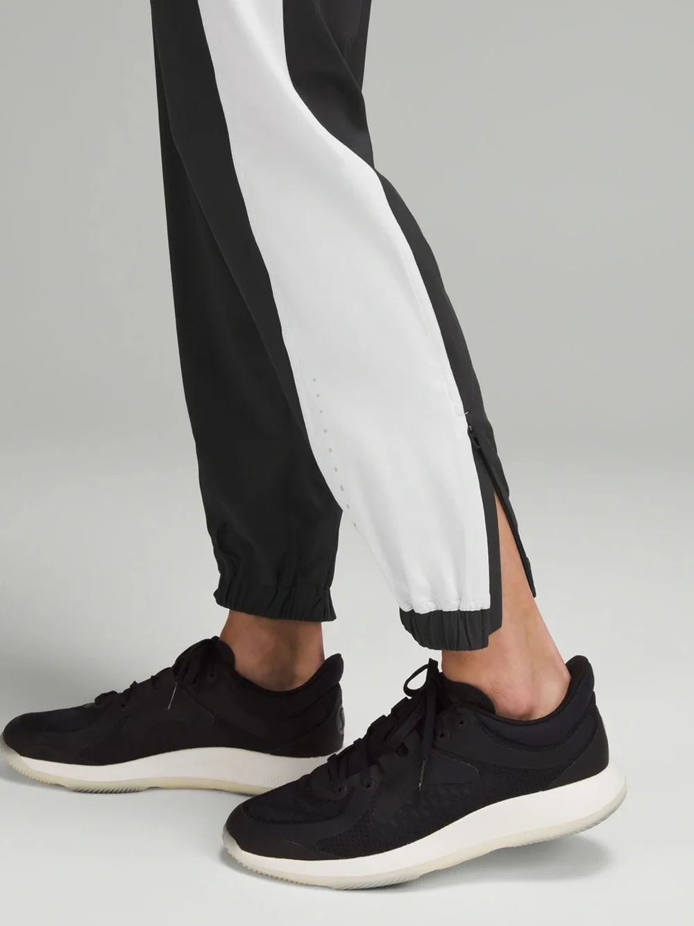 Lululemon Adapted State High-Rise Jogger Track Pants Colourblock Size 6 Two Tone